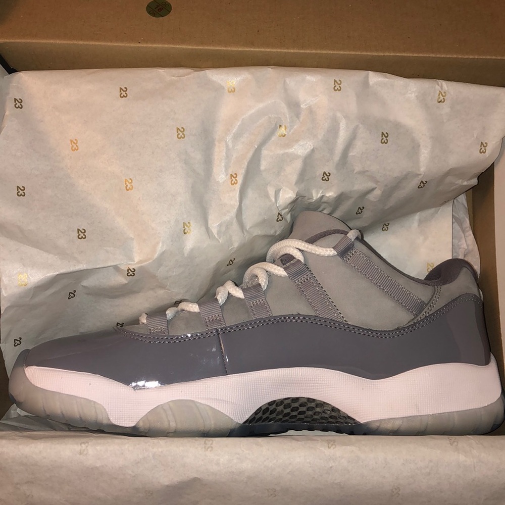Cool Grey Jordan 11 Low